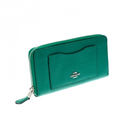Pre Owned Coach Green Leather Accordion Zip Around Wallet
