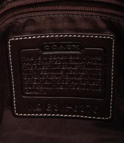 مملوكة مسبقًا حقيبة كتف كوتش جلد وكانفاس شهيرة بنية