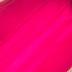 مملوكة مسبقًا Coach Hot Pink Leather Shoulder Bag