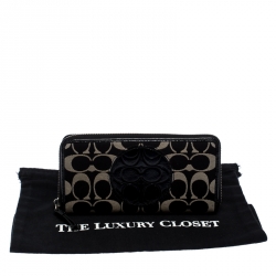 Coach Black/White Signature Fabric and Leather Zip Around Continental Wallet