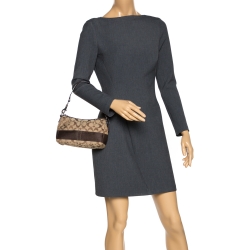 Pre Owned Coach Beige/Brown Signature Canvas Bag