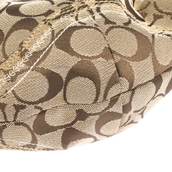 Pre Owned Coach Beige/White Signature Canvas and Leather Criss Cross Handle Hobo