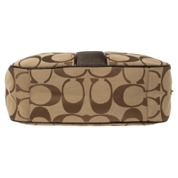 مملوكة مسبقًا حقيبة كوتش كونفيرتيبل مخططة كانفاس بالشعار وجلد لامع مخططة بنية/ بيج