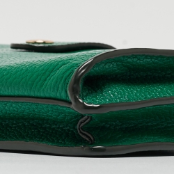 Pre Owned Coach Green Leather Noa Pop Up Wallet on Chain