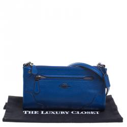 مملوكة مسبقًا حقيبة كروس كوتش ميكي جلد حُبيبي زرقاء