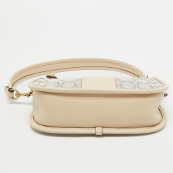 Pre Owned Coach Beige Signature Canvas and Leather Swinger 20 Bag
