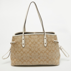 Pre Owned Coach Beige/White Signature Coated Canvas and Leather Drawstring Carryall Bag