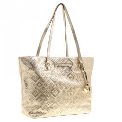 Pre Owned Diane Von Furstenberg Metallic Gold Quilted Leather Ready to Go Tote