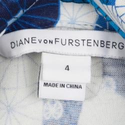 Pre Owned Diane Von Furstenberg Blue Floating Flower Print Silk Jersey Abigail Wrap Maxi Dress S