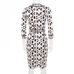 Pre Owned Diane von Furstenberg Monochrome Printed Silk Jersey Wrap Banded Julian Dress S