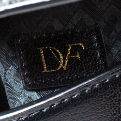 Pre Owned Diane Von Furstenberg Black Leather Mini Flirty Lips Crossbody Bag