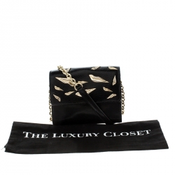 Pre Owned Diane Von Furstenberg Black Leather Mini Flirty Lips Crossbody Bag