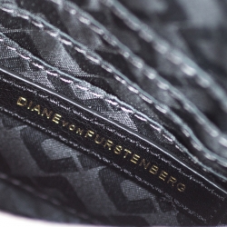 Pre Owned Diane Von Furstenberg Cream Shimmer Lizard Mini Secret Agent Tote