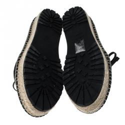 Pre Owned حذاء رياضي ديور اسبادريل رباط علوي جلد فضي ميتاليك و أسود مقاس 36