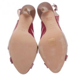 مملوكة مسبقًا صندل ديور جلد لامع وردي إكستريم حزام خلفي مقاس 40