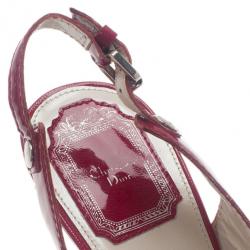 مملوكة مسبقًا صندل ديور جلد لامع وردي إكستريم حزام خلفي مقاس 40