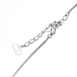 Pre Owned قلادة ديور كريستال مرصعة بالشعار فضي اللون