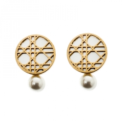 Pre Owned Dior Cannage Faux Pearl Gold Tone Clip-on Stud Earrings