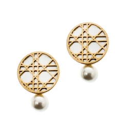 Pre Owned Dior Cannage Faux Pearl Gold Tone Clip-on Stud Earrings