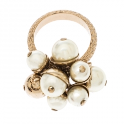 مملوكة مسبقًا Dior Mise en Dior Faux Pearl Gold Tone Ring Size 56