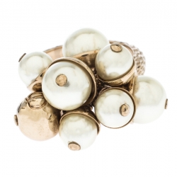 مملوكة مسبقًا Dior Mise en Dior Faux Pearl Gold Tone Ring Size 56