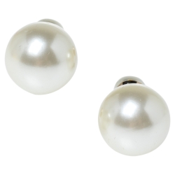 مملوكة مسبقًا Dior Tribales Faux Pearl Gold Tone Metal Stud Earrings