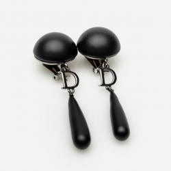 مملوكة مسبقًا Christian Dior Black Dangle Earrings