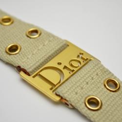 مملوكة مسبقًا Dior Cream Bracelet and Collar with Golden Details