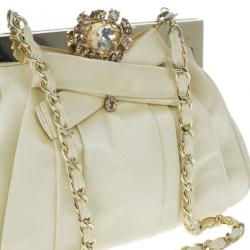 مملوكة مسبقًا Dior Cream Satin Drapé Evening Clutch
