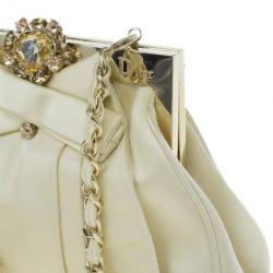 مملوكة مسبقًا Dior Cream Satin Drapé Evening Clutch