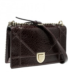 مملوكة مسبقًا Dior Dark Brown Crackled Patent Leather Medium Diorama Shoulder Bag