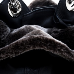 مملوكة مسبقًا حقيبة ديور لو ترينت جلد كاناج مبطنة سوداء