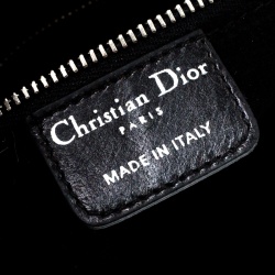 Pre Owned حقيبة ديور شعر عجل طباعة حيوان بيضاء/ سوداء