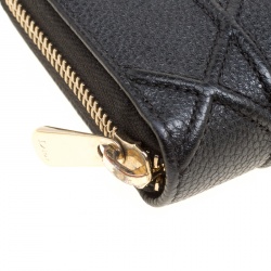 Pre Owned Dior Black Leather Diorama Zip Around Wallet