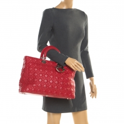 مملوكة مسبقًا Dior Red Leather Extra Large Lady Dior Tote