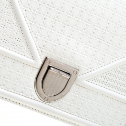 Pre Owned Dior White Patent Leather Small Diorama Shoulder Bag