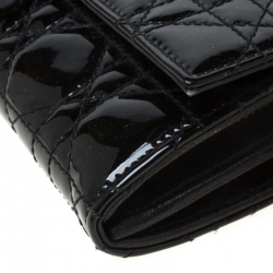 مملوكة مسبقًا Dior Black Cannage Patent Leather Wallet on Chain