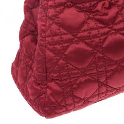 مملوكة مسبقًا Dior Quilted Red Satin Cannage Charming Lock Satchel