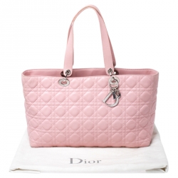 مملوكة مسبقًا حقيبة يد ديور جلد مبطن كاناج وردي