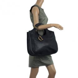 Pre Owned Dior Diorita Black Leather Medium Zipped Hobo