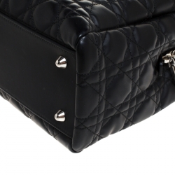 مملوكة مسبقًا حقيبة يد ديور شوبر كبيرة جلد ناعمة كاناج سوداء