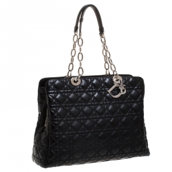 مملوكة مسبقًا حقيبة يد ديور شوبر كبيرة جلد ناعمة كاناج سوداء