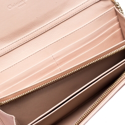 مملوكة مسبقًا Dior Pink Quilted Cannage Leather Lady Dior Wallet on Chain