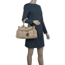 مملوكة مسبقًا Dior Beige Lambskin Cannage Le Trente Hobo