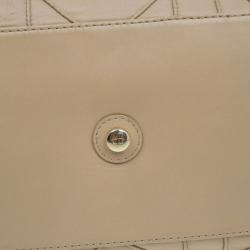مملوكة مسبقًا Dior Beige Lambskin Cannage Le Trente Hobo