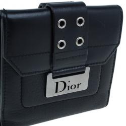 مملوكة مسبقًا Dior Black Leather Chic Compact Wallet