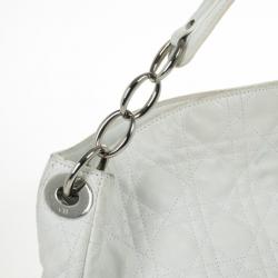 مملوكة مسبقًا Christian Dior White Quilted Leather Cannage Medium Lady Dior Hobo Bag