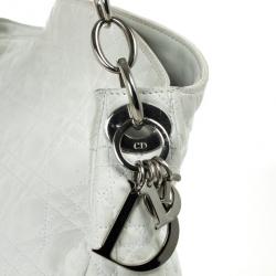مملوكة مسبقًا Christian Dior White Quilted Leather Cannage Medium Lady Dior Hobo Bag
