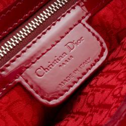 مملوكة مسبقًا Christian Dior Red Patent Medium Lady Dior Bag