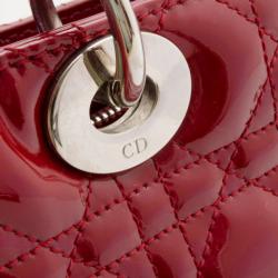 مملوكة مسبقًا Christian Dior Red Patent Medium Lady Dior Bag